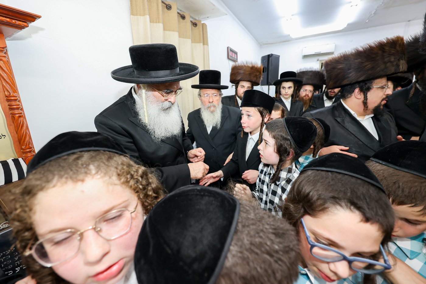 הכנס''ת לביהמ''ד דושינסקיא באלעד