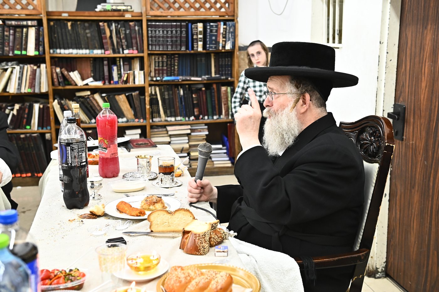 סעודת ההודאה אצל הגרח"י בידרמן