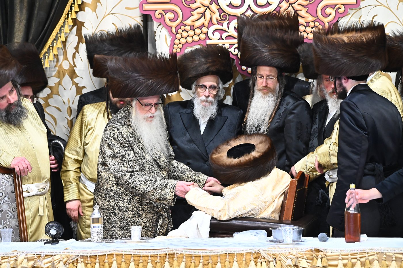 שמחת בית תולדות אברהם יצחק - צאנז