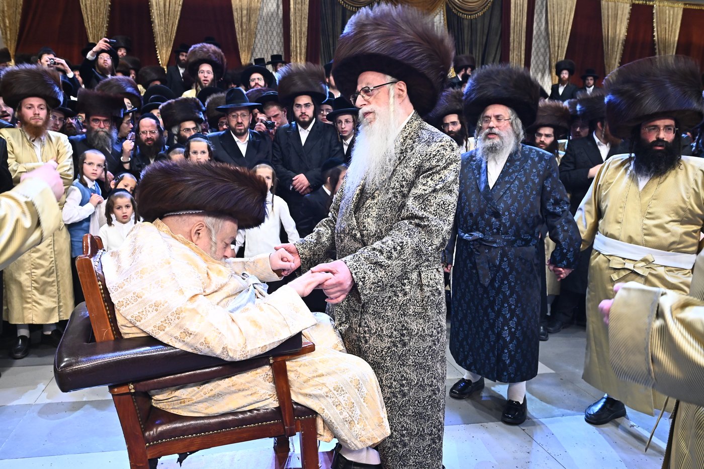 שמחת בית תולדות אברהם יצחק - צאנז