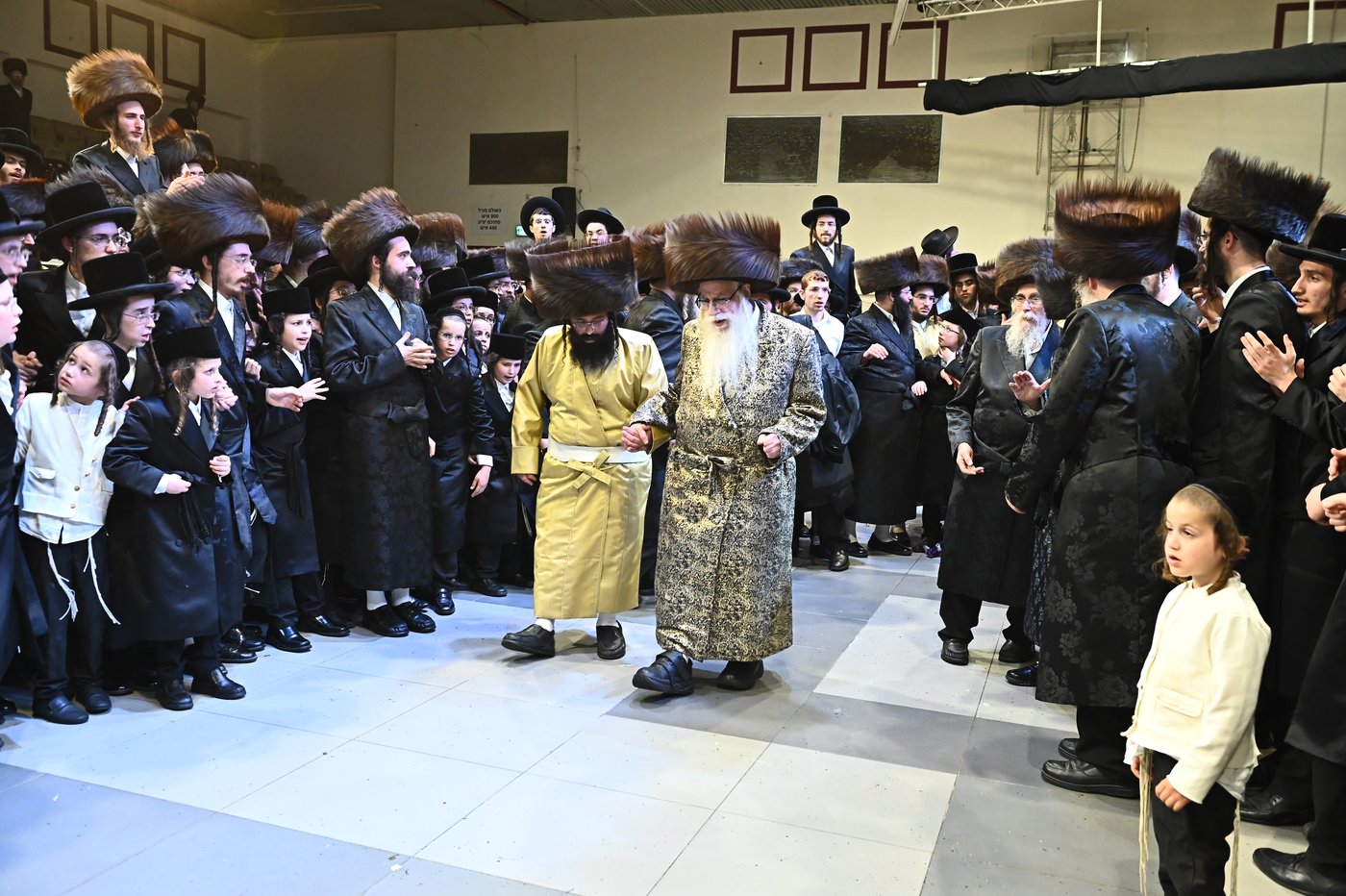 שמחת בית תולדות אברהם יצחק - צאנז