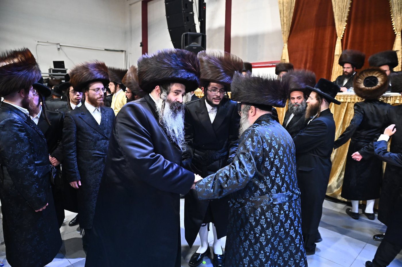 שמחת בית תולדות אברהם יצחק - צאנז