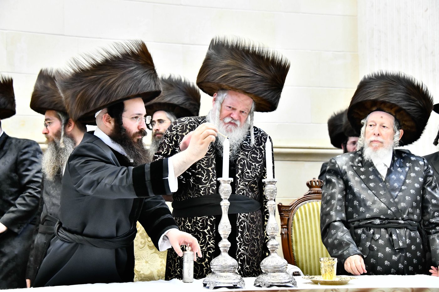 שמחת הברית בחצרות קרעטשניף - פרמשילאן - סטרופקוב