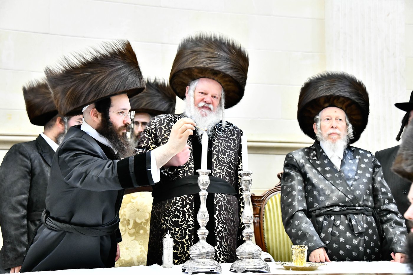 שמחת הברית בחצרות קרעטשניף - פרמשילאן - סטרופקוב