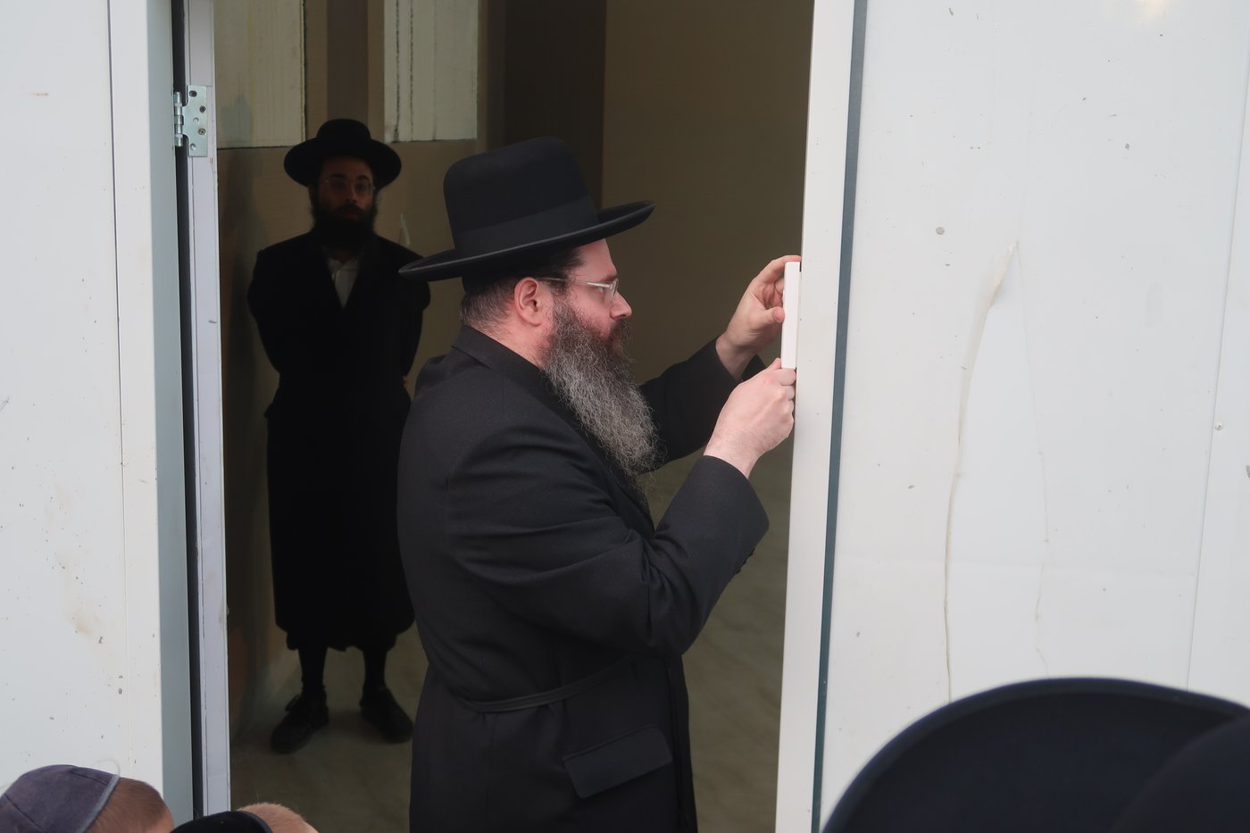 חנוכת הבית לבית החסידים דגור במתחם הסופרים