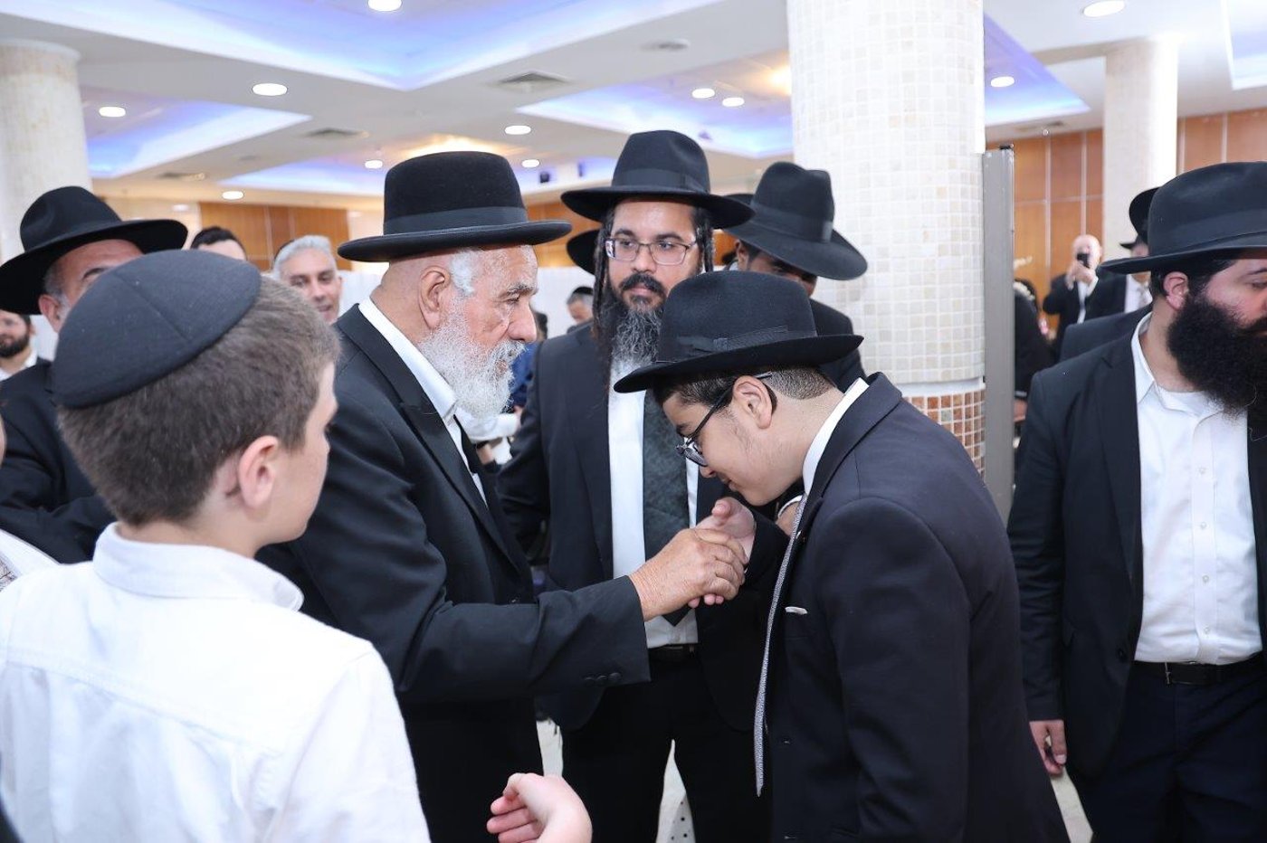 שמחת בר מצווה לנין הגר"ש מחפוד