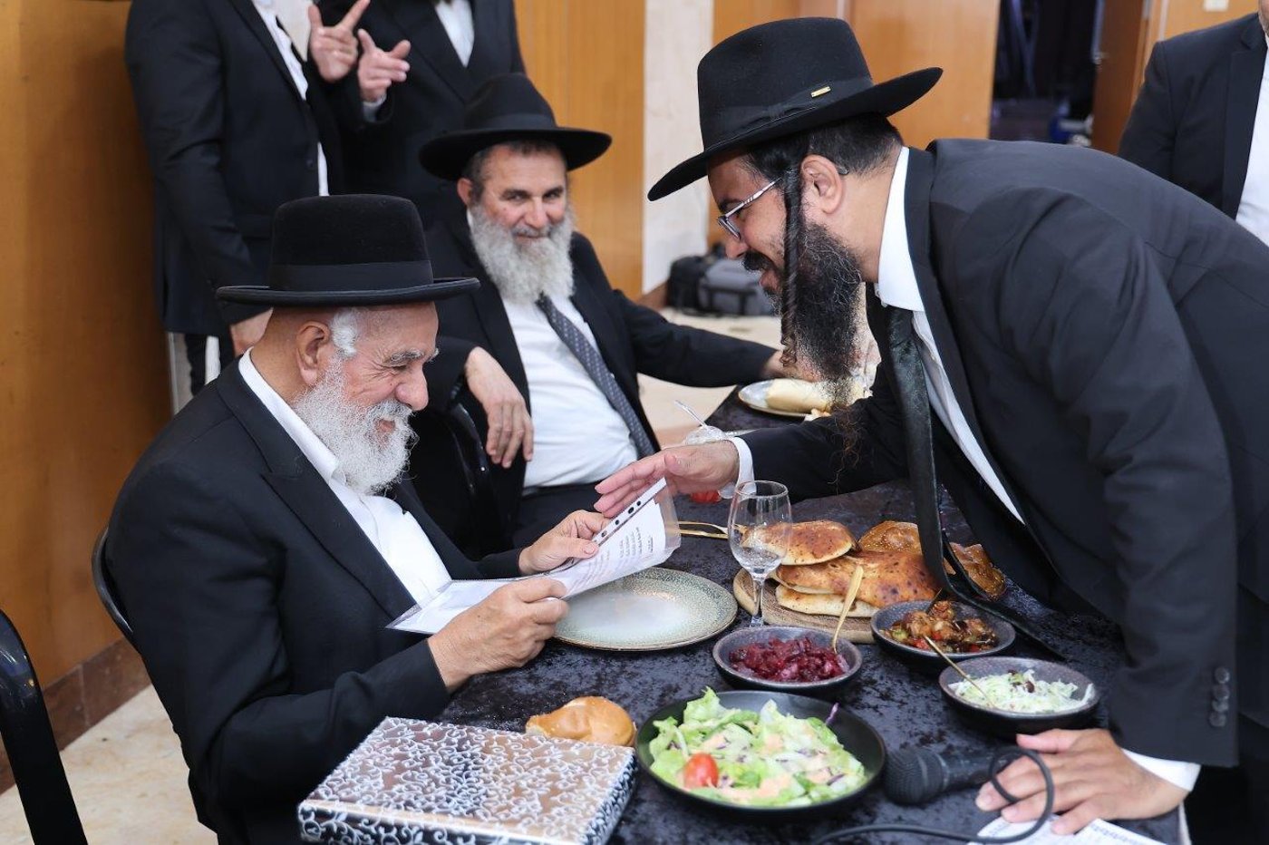 שמחת בר מצווה לנין הגר"ש מחפוד