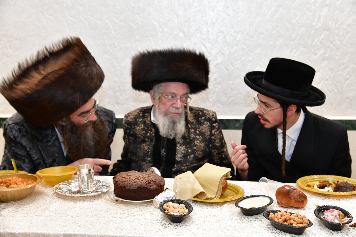 שמחת בית תולדות אהרן - חוסט - משכנות הרועים
