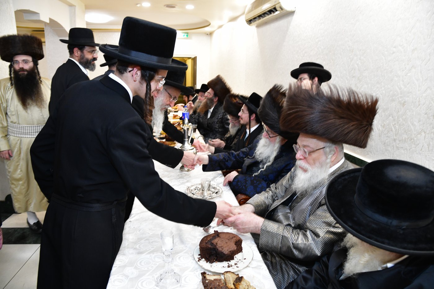 שמחת בית תולדות אהרן - חוסט - משכנות הרועים