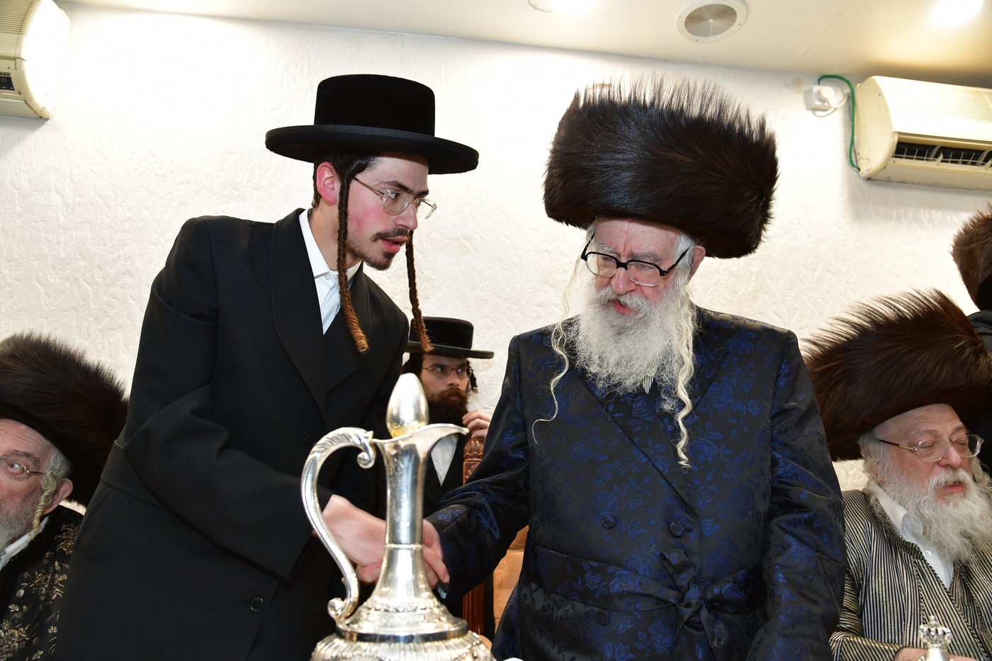 שמחת בית תולדות אהרן - חוסט - משכנות הרועים