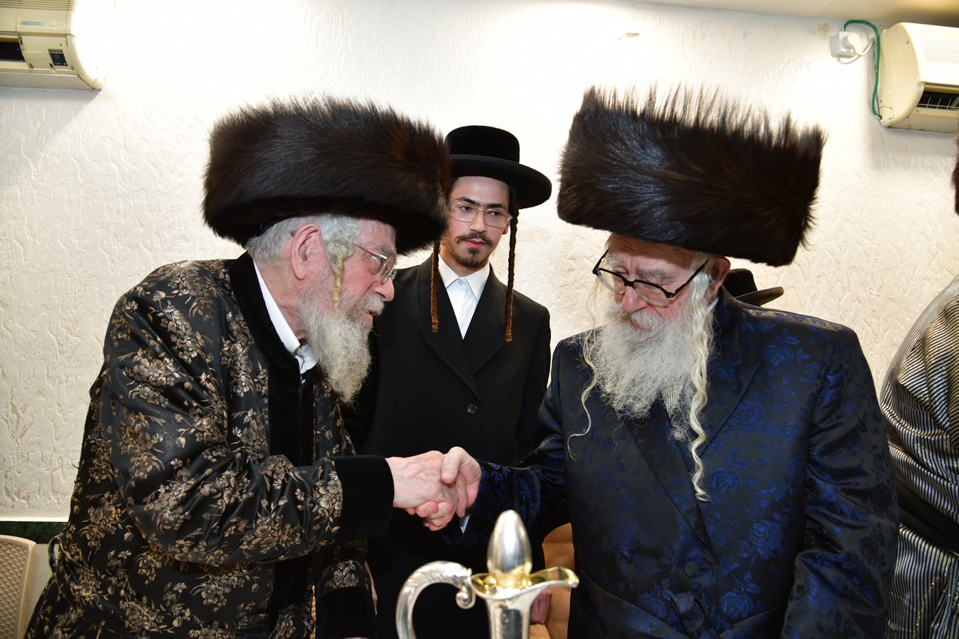 שמחת בית תולדות אהרן - חוסט - משכנות הרועים