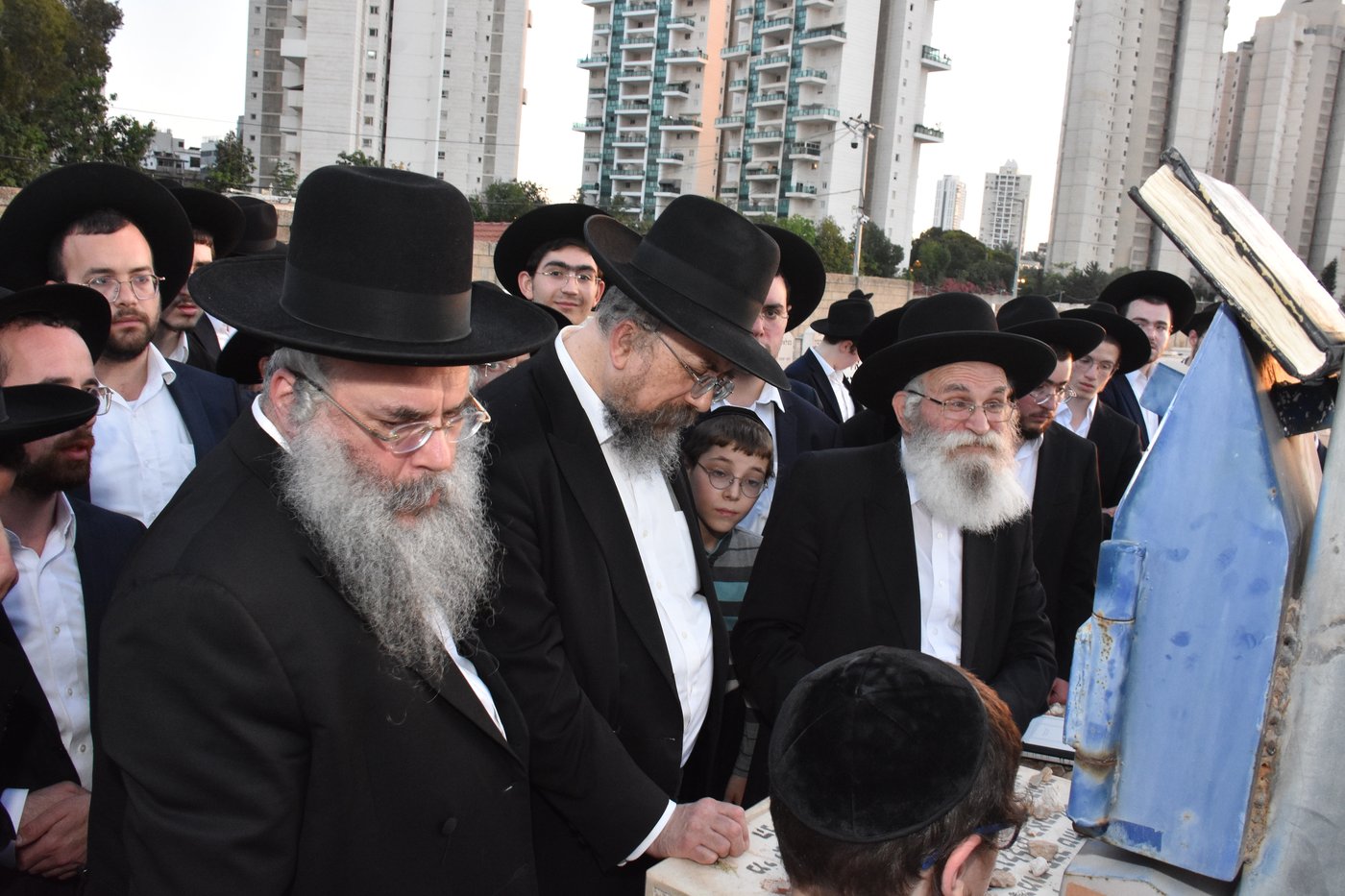 עליה לציון של הגרמ"י ליפקוביץ זצ"ל