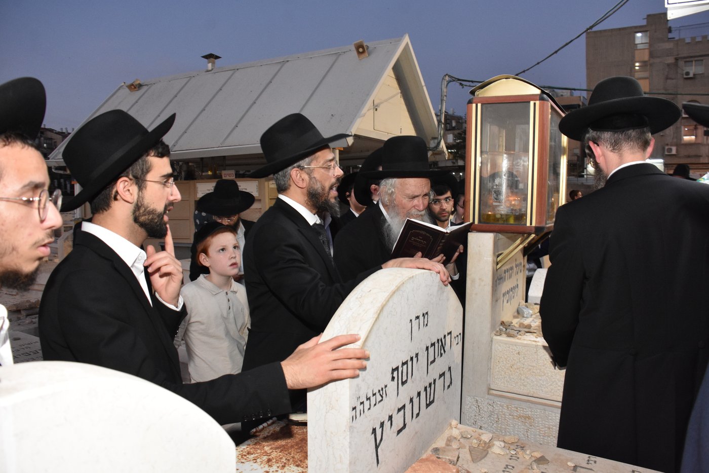 עליה לציון של הגרמ"י ליפקוביץ זצ"ל