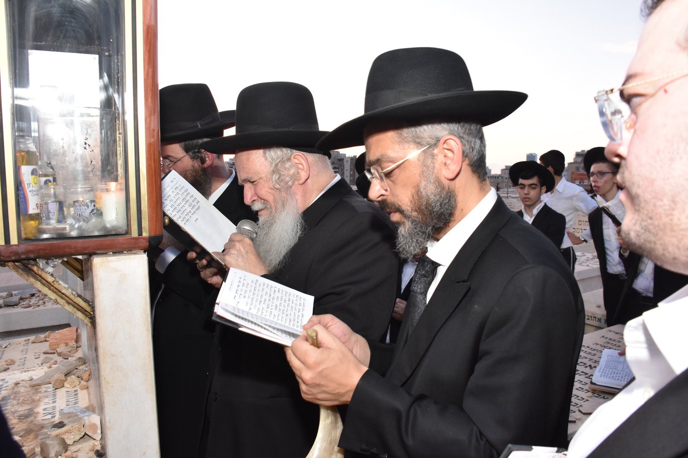 עליה לציון של הגרמ"י ליפקוביץ זצ"ל