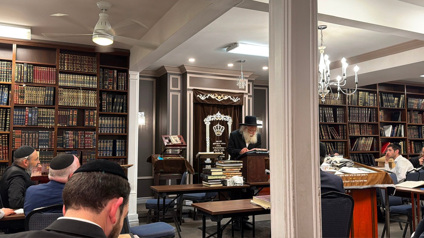הגרח"ע שטרנבוך בטורנטו