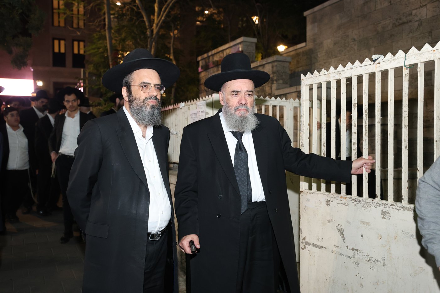 הלווית המקובל הגה"צ רחמים עטיה זצ"ל
