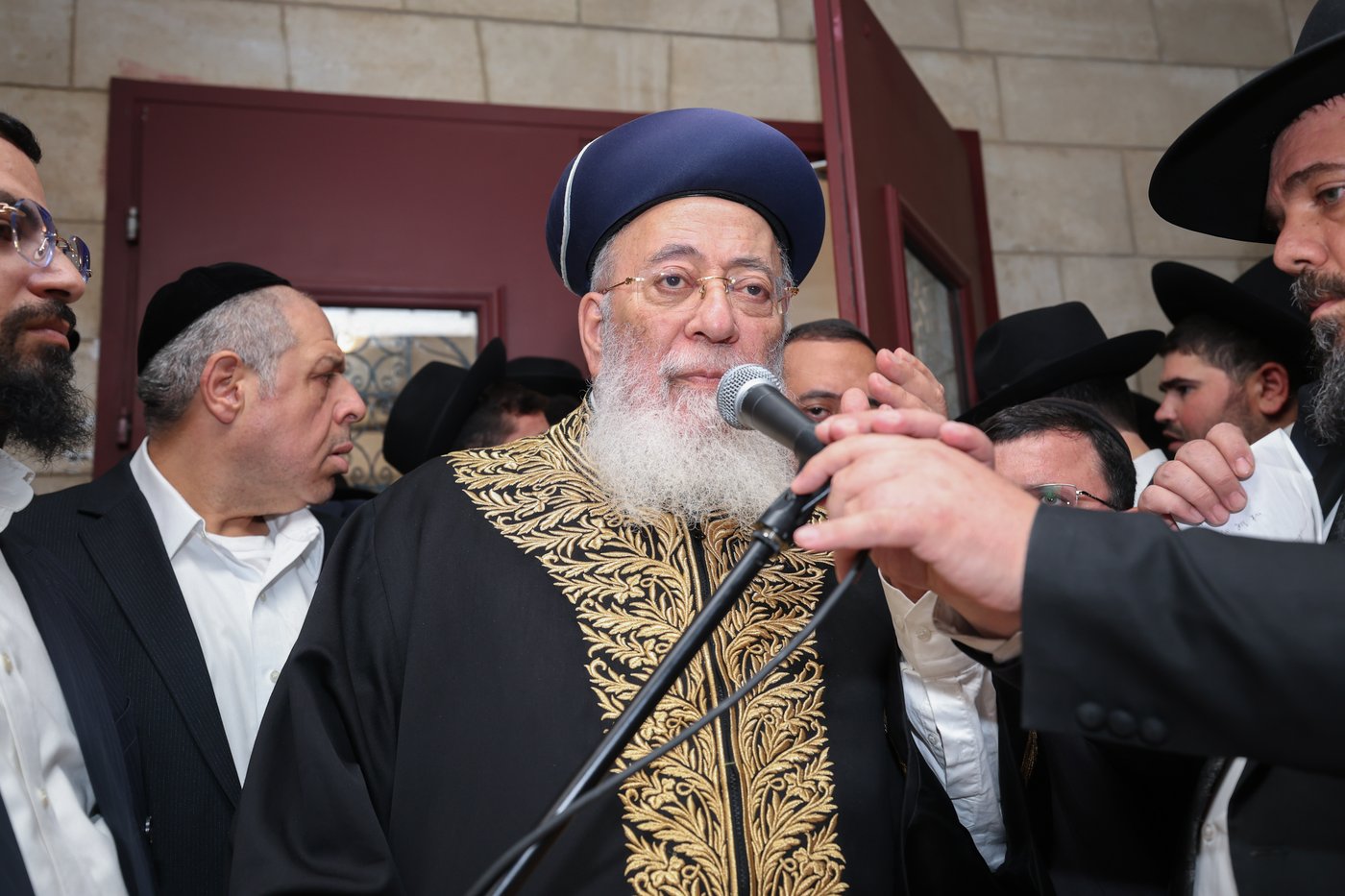 הלווית המקובל הגה"צ רחמים עטיה זצ"ל