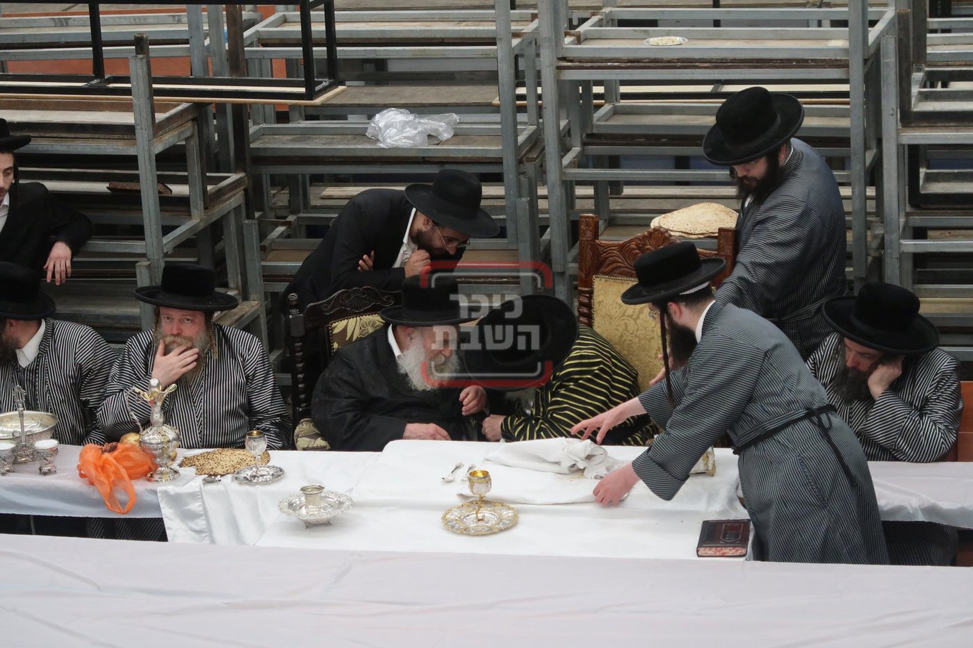 האדמו"ר מתולדות אברהם יצחק בטיש פסח שני