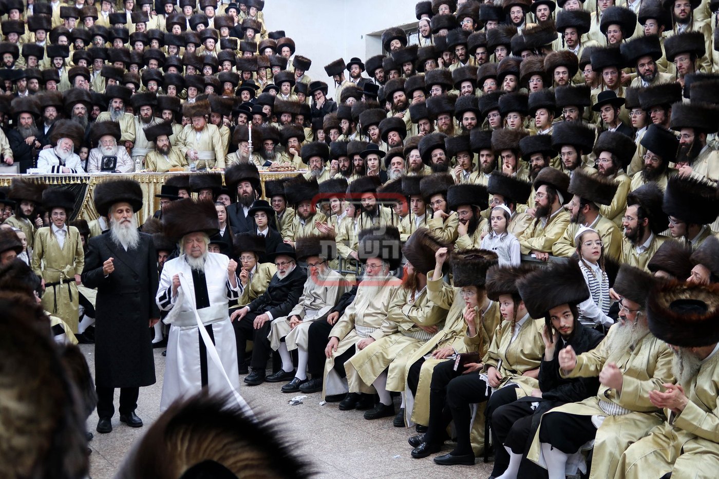 שמחת בית תולדות אהרן - קרעטשניף סיגעט - פרמישלאן