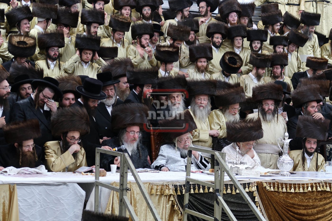 שמחת בית תולדות אהרן - קרעטשניף סיגעט - פרמישלאן