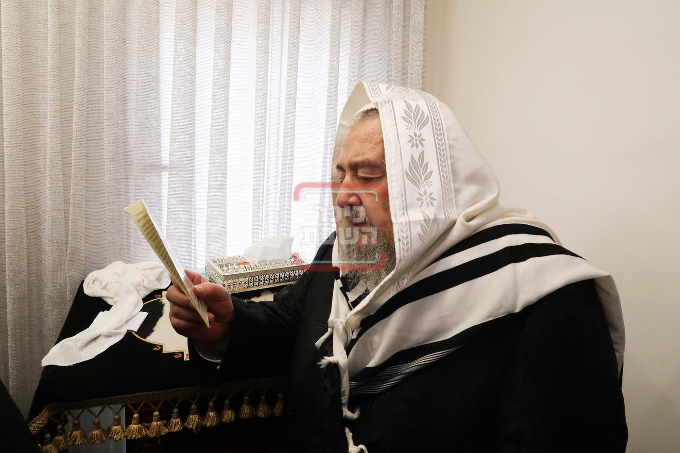הגה"צ רבי יהושע דוד טורצין בביקור אצל הגה"צ רבי יעקב מאיר שכטר