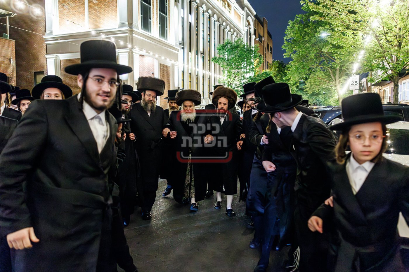 שמחת הפארשפיל לנכד האדמו"ר מבאבוב