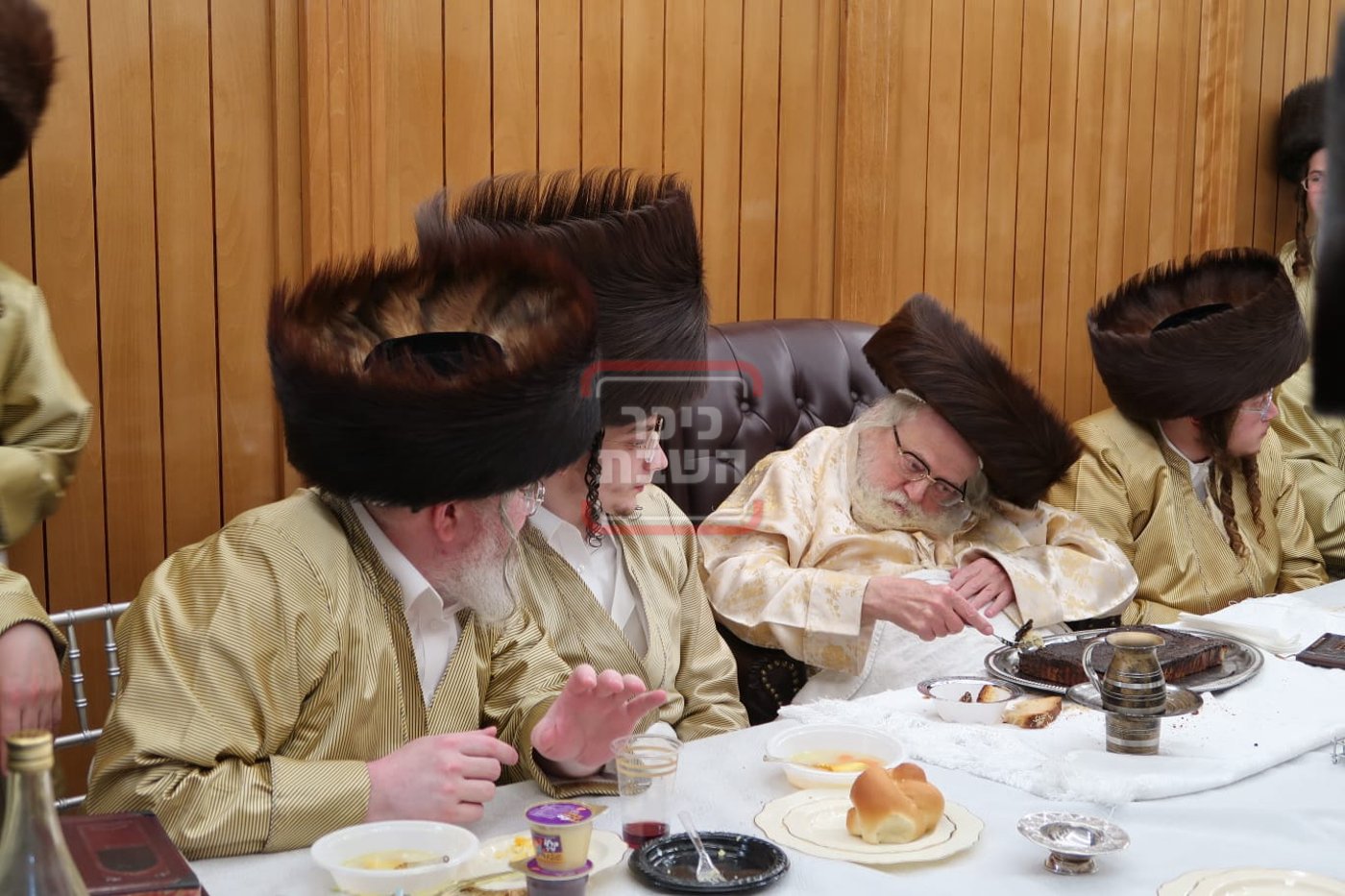 שמחת בית תולדות אברהם יצחק - מלווה מלכה