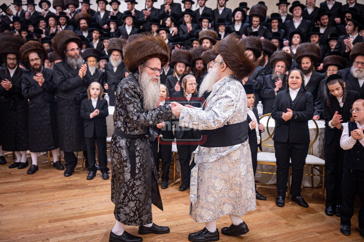 שמחת בית צאנז זוועהיל