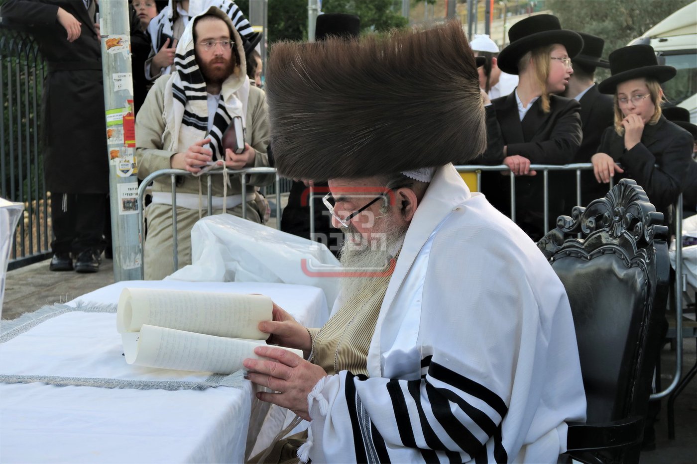 האדמו"ר מלעלוב שבת בהעלותך במירון