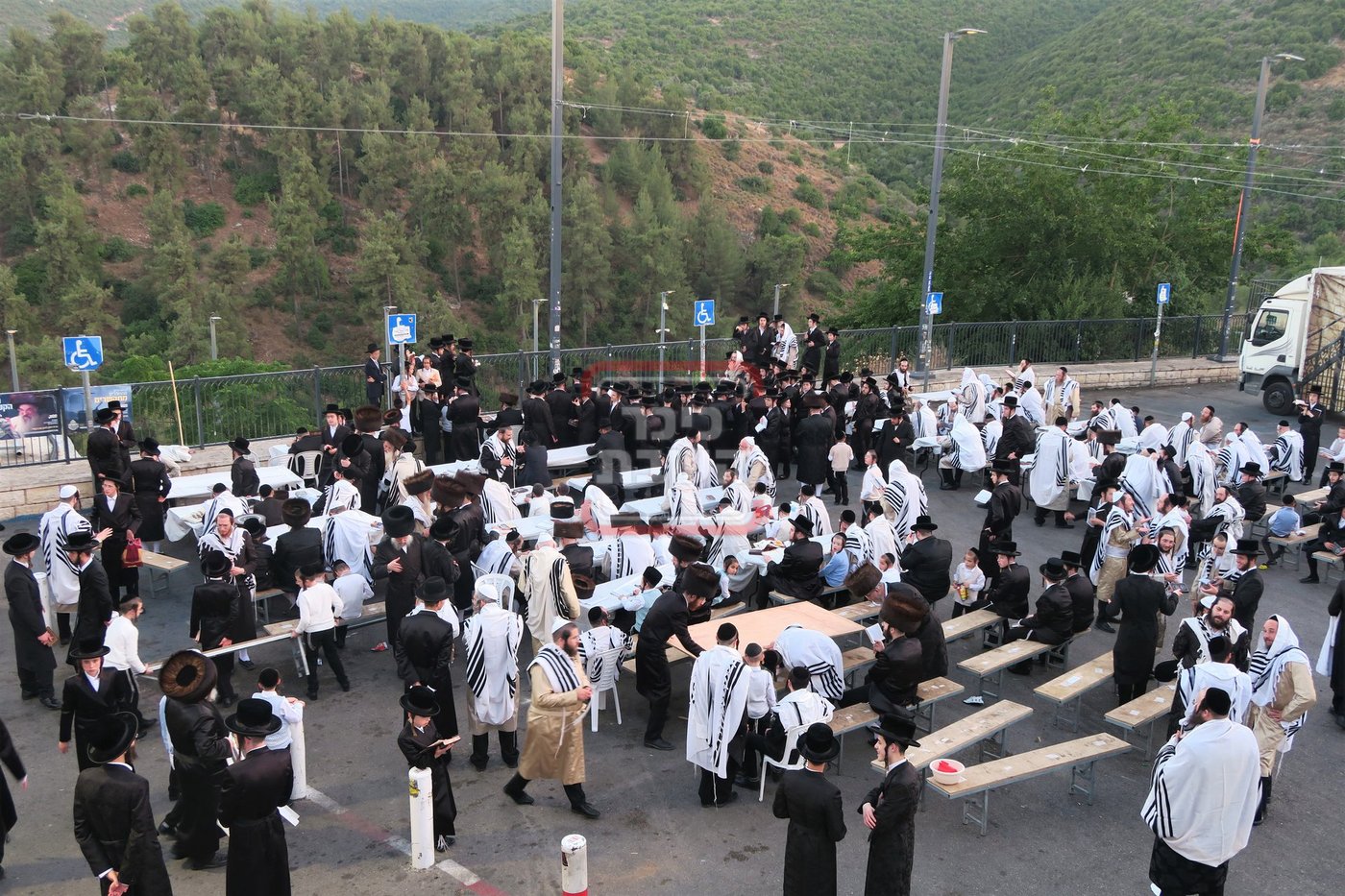 האדמו"ר מלעלוב שבת בהעלותך במירון