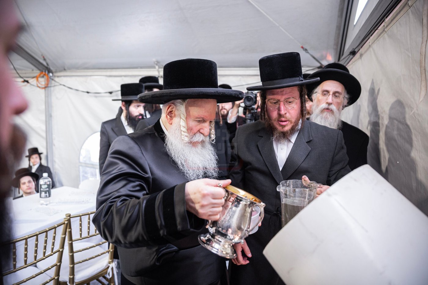 הנחת אבן הפינה לישיבה כרם שלמה ד'באבוב