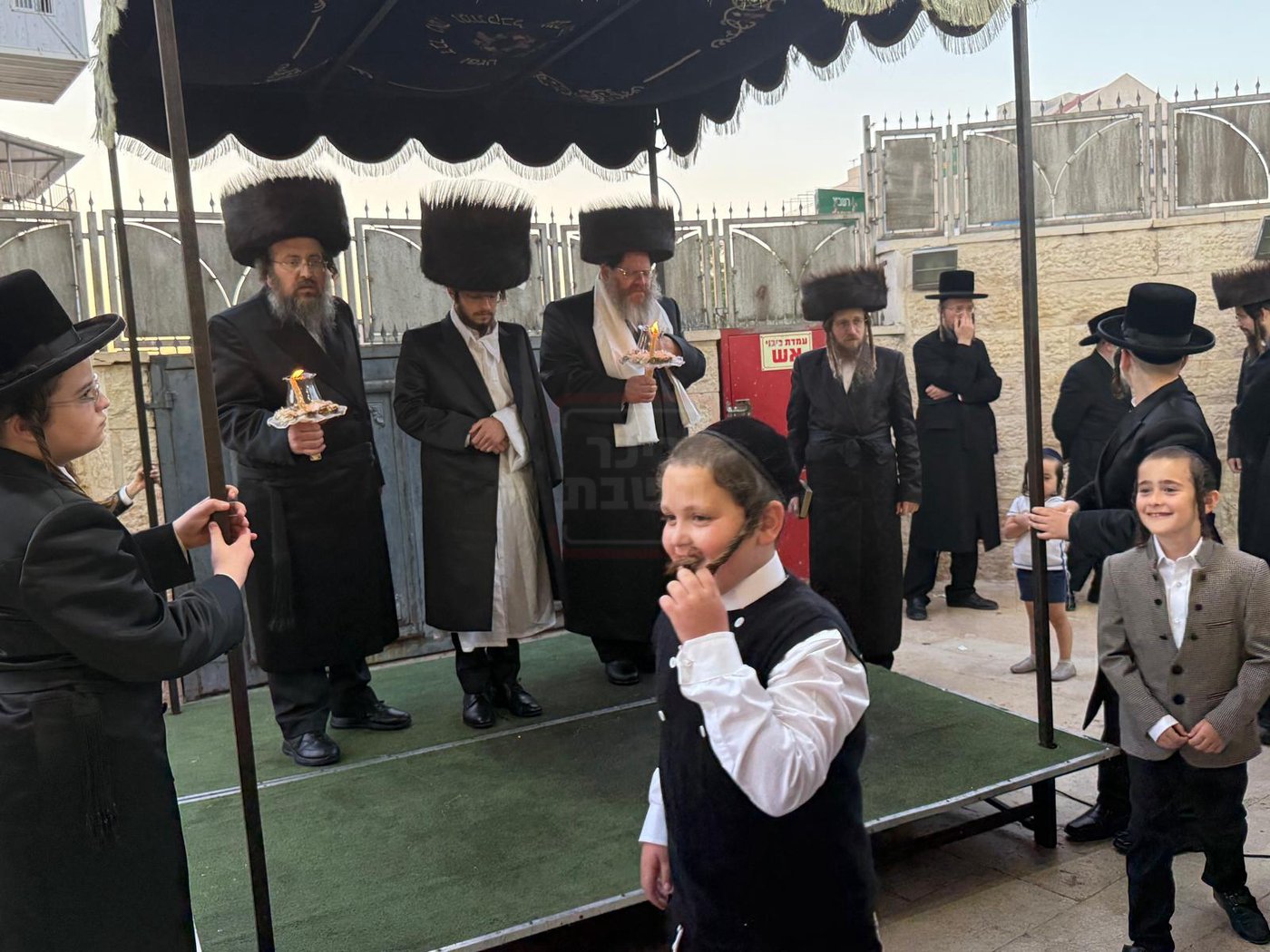 שמחת נישואי נכד גאב"ד מלבורן