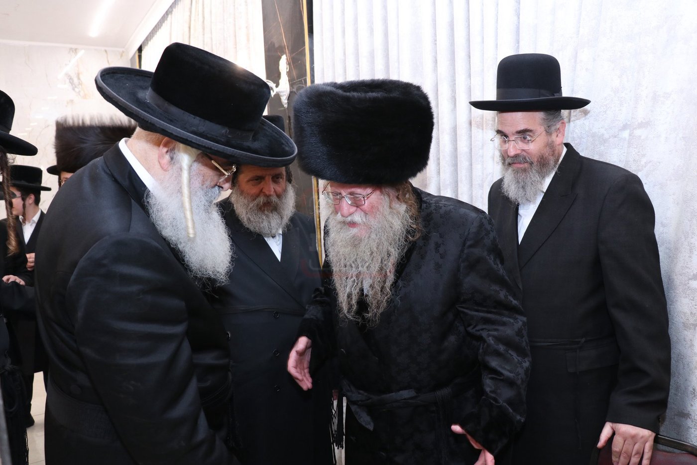 שמחת בר המצווה לנכד האדמו"ר מקוזמיר