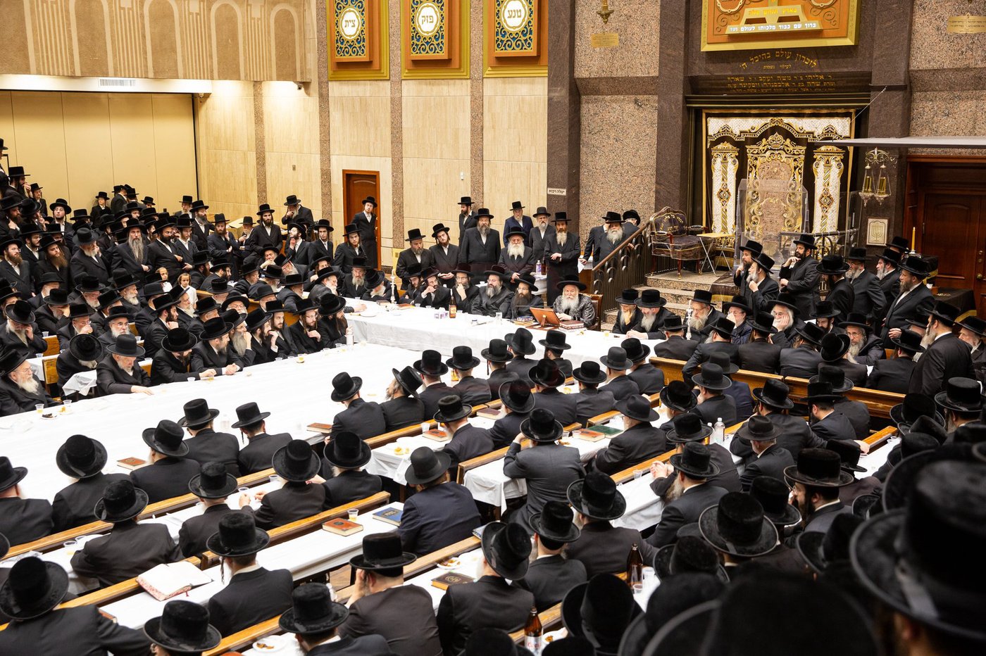 סעודת ראש חודש תמוז, בשילוב הילולא קדישא בבאבוב