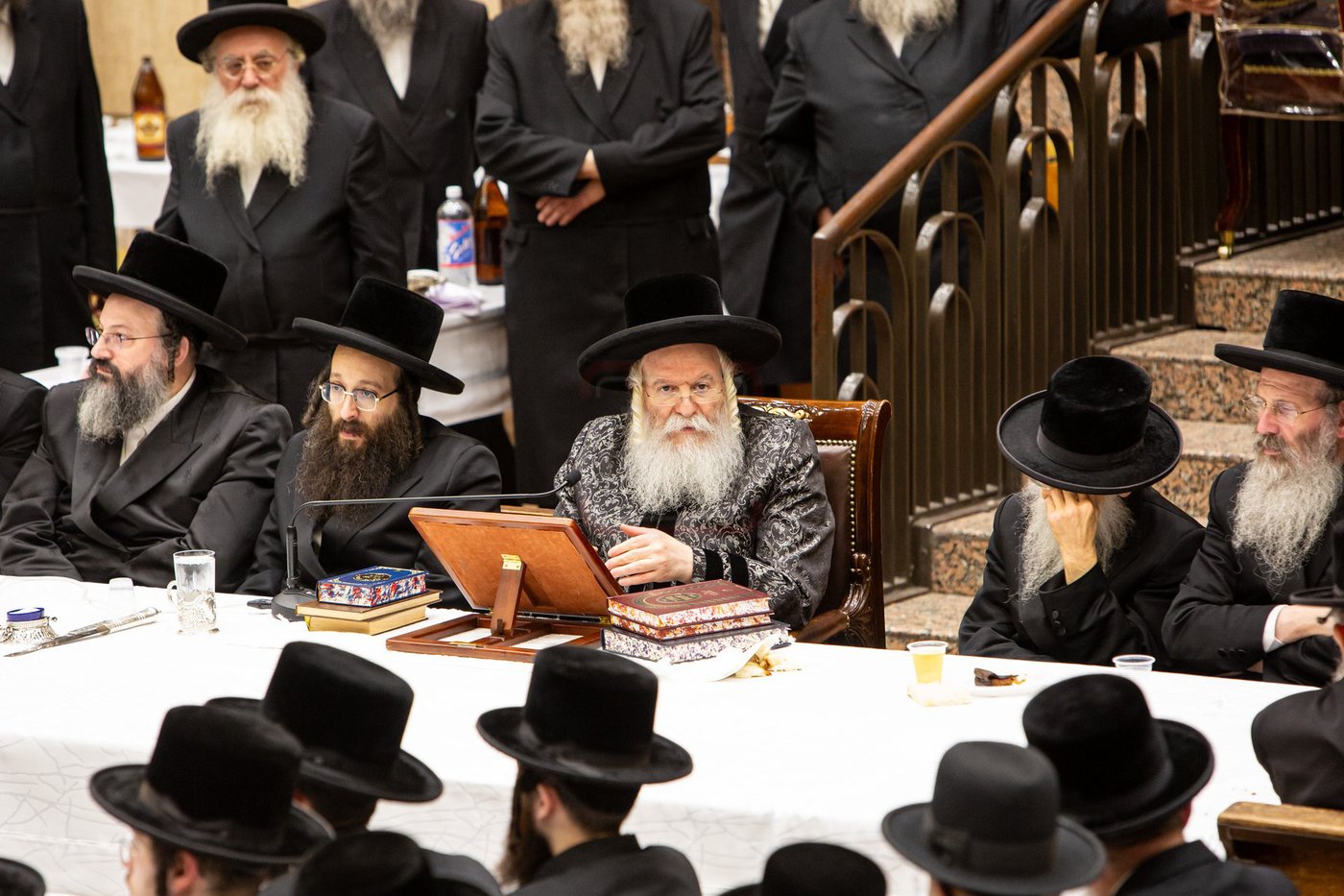 סעודת ראש חודש תמוז, בשילוב הילולא קדישא בבאבוב