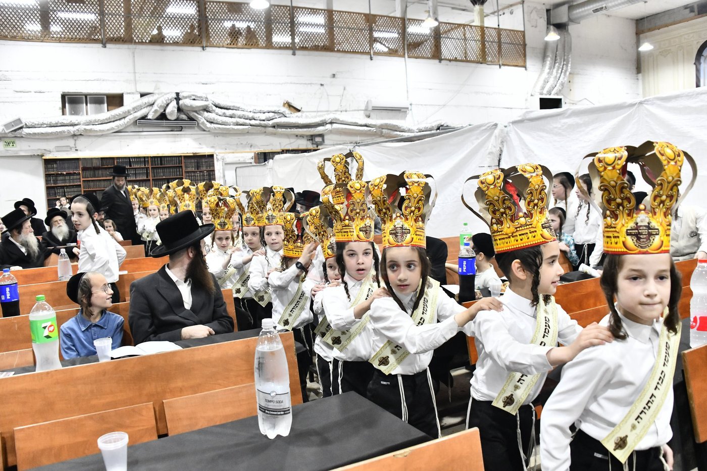סיום חמשה חומשי תורה במכנובקא בעלזא