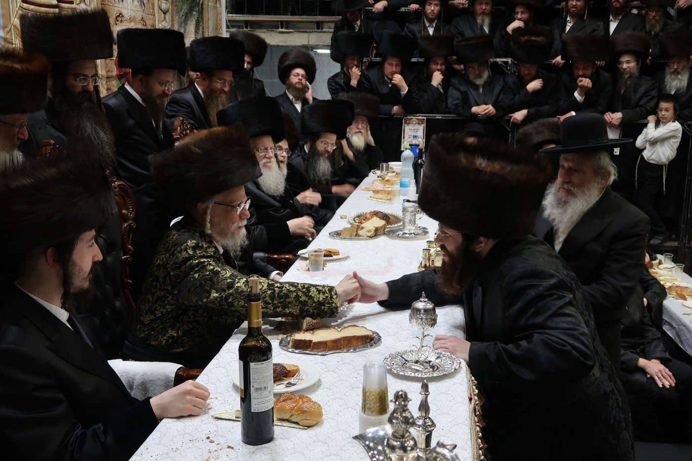 יהושע מנדל עם האדמו"ר מסערט ויז'ניץ