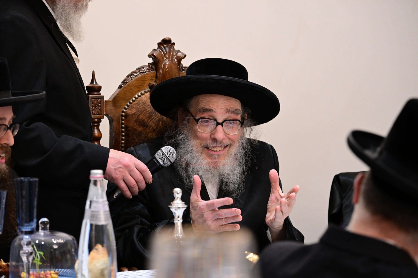 ועידת קרן היסוד בחצה"ק פאפא