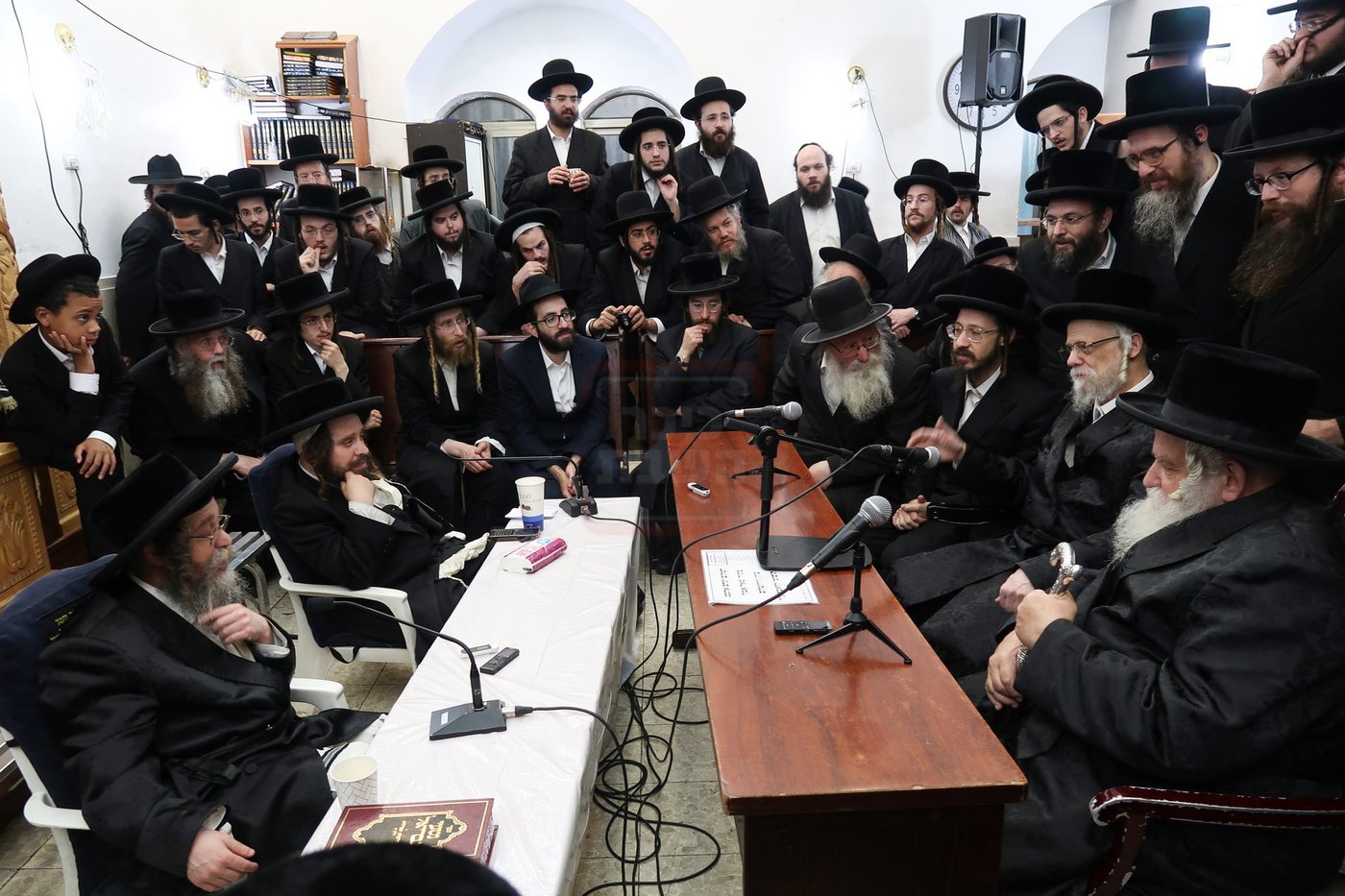 זֵיידְלְ'ע | המשב"ק שנפלט מרכבו של האדמו"ר והערבי שהתנפל על החסידים