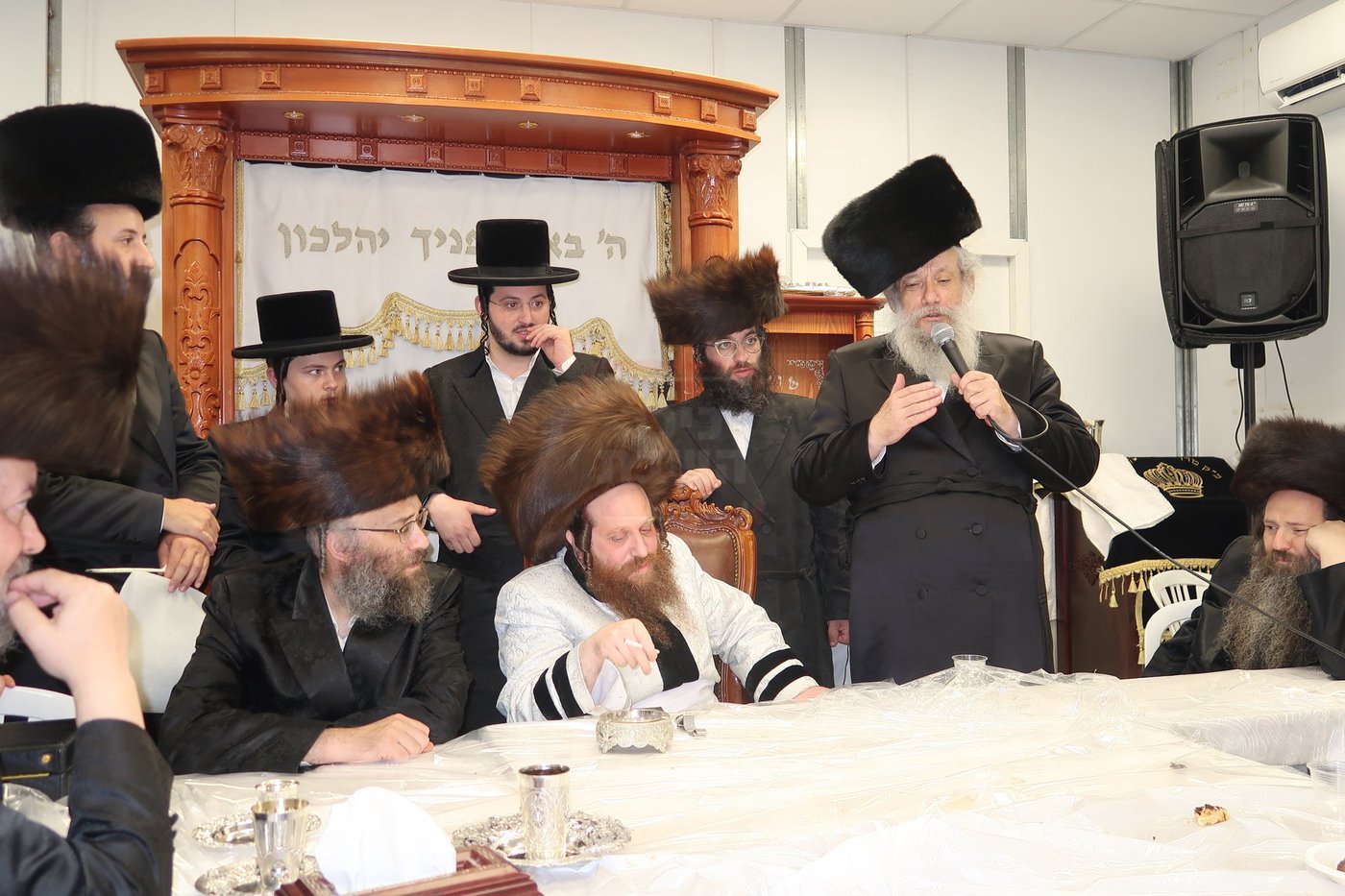 חנוכת הבית והתחלת כתיבת ס"ת בחצה"ק מיאלען