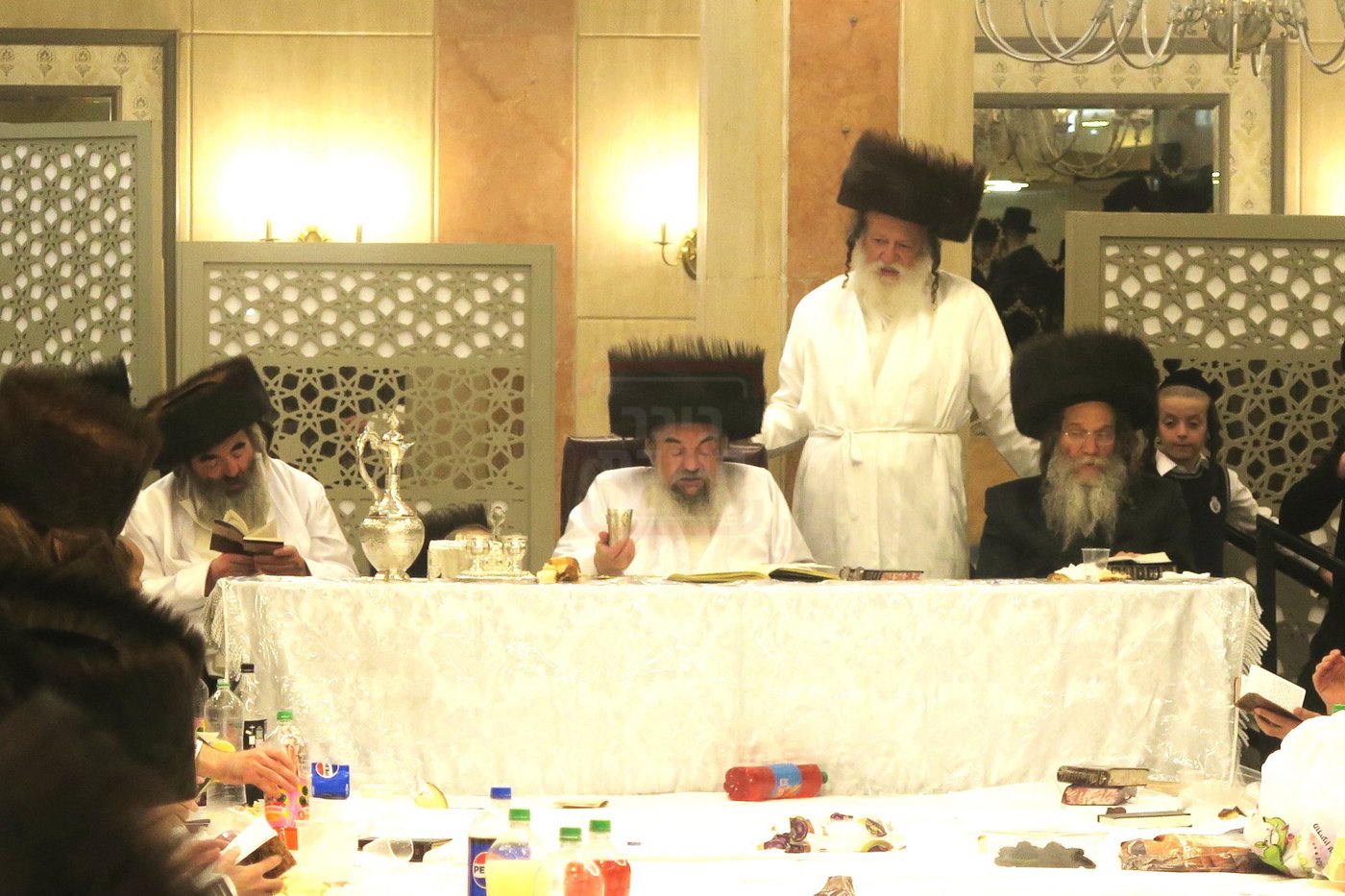 נעילת החג ראש השנה בחצה"ק לעלוב באולמי 'בית ישראל'