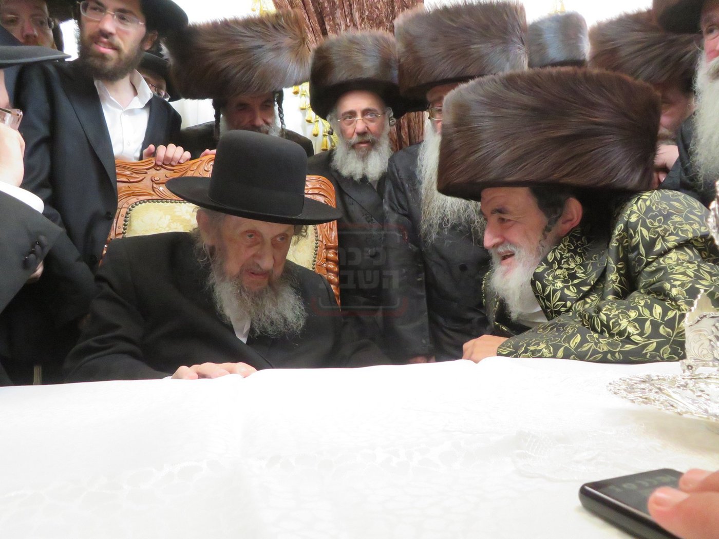 הגר"ד לנדו בביקור אצל האדמו"ר מויז'ניץ