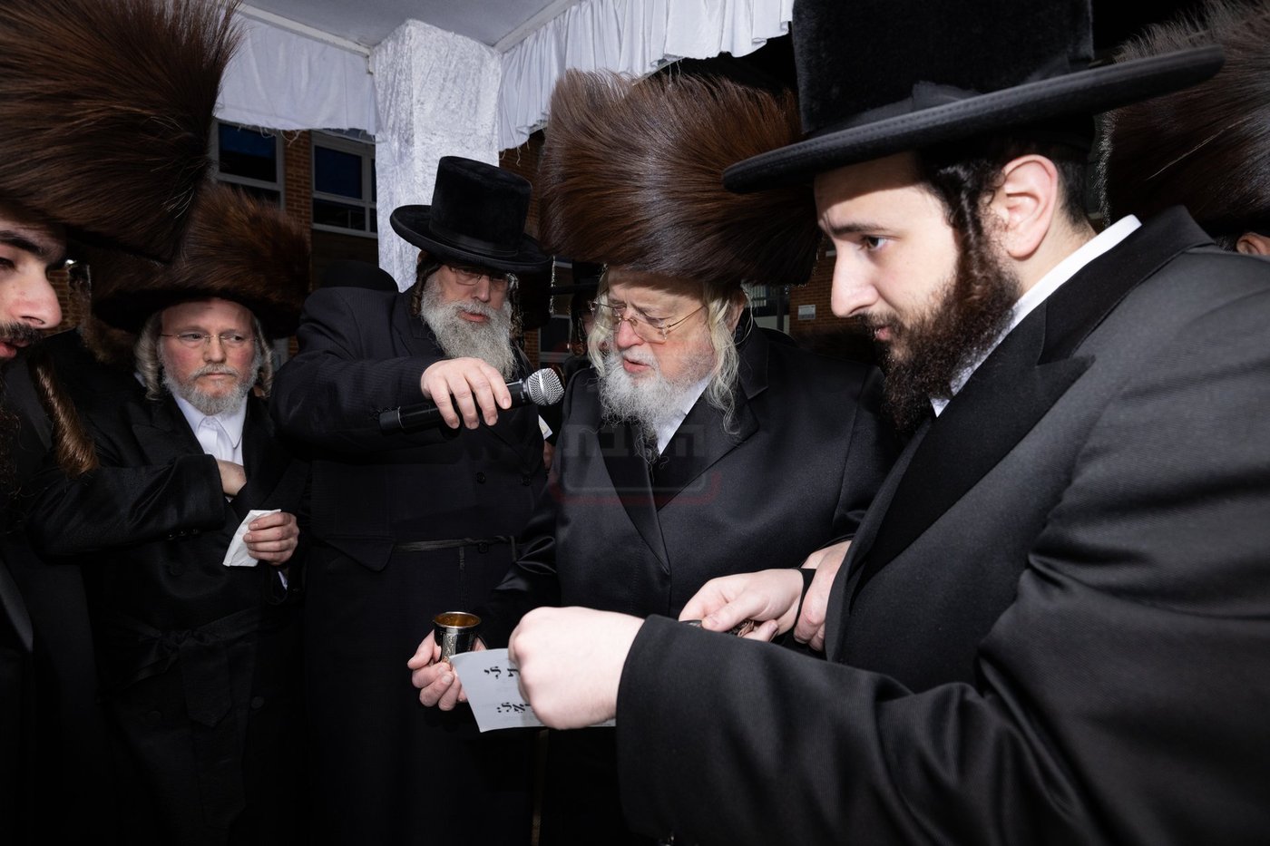 האדמו"ר ממונקאטש בביקור בלונדון