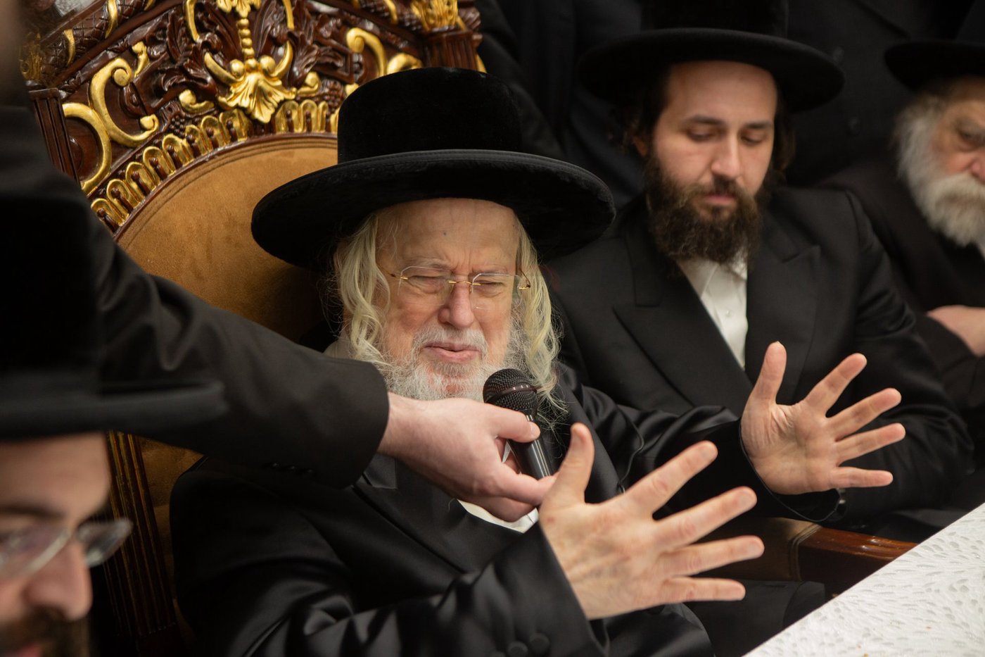 האדמו"ר ממונקאטש בביקור בלונדון