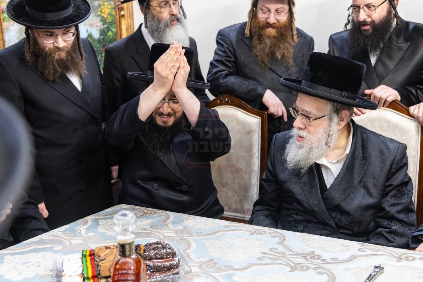 שמחת הווארט והתנאים לנכד האדמו"ר מבאבוב 45