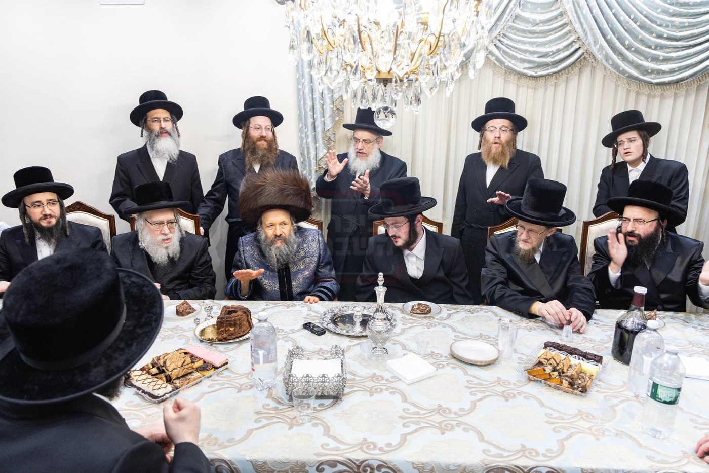 שמחת הווארט והתנאים לנכד האדמו"ר מבאבוב 45