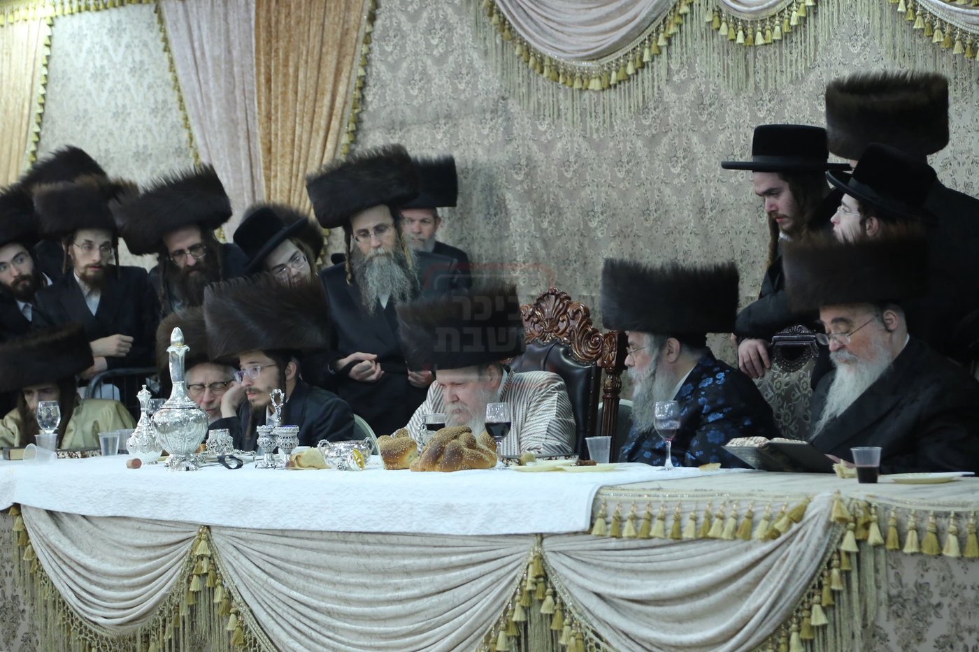 שמחת נישואי נכדת האדמו"ר מלעלוב ארה"ב