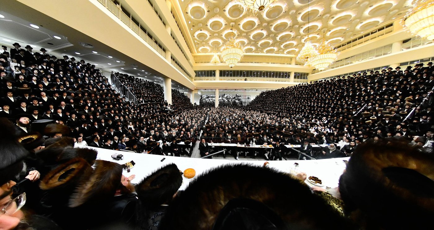 שמחת אירוסי נכד האדמו"ר מויז'ניץ