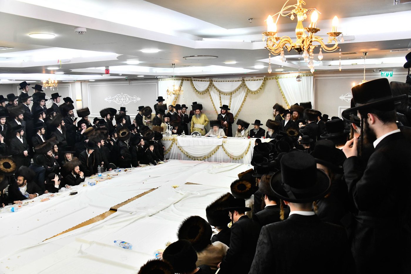 האדמו"ר מלעלוב ארה"ב בשב"ק בבני ברק