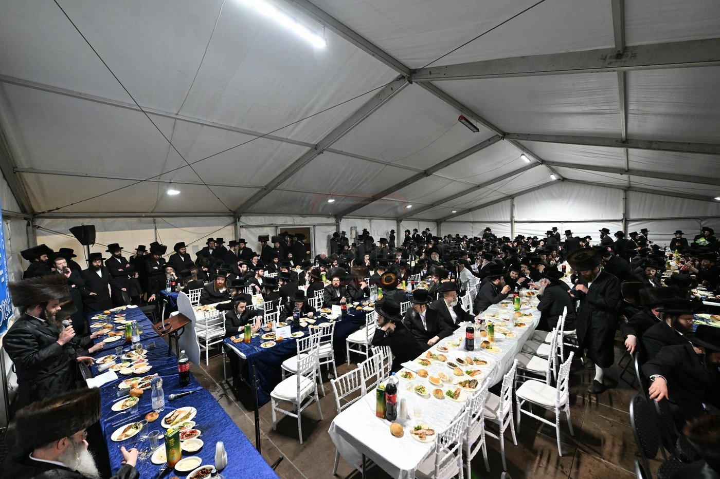 מעמד הכנסת ספר תורה בעיירת דארג